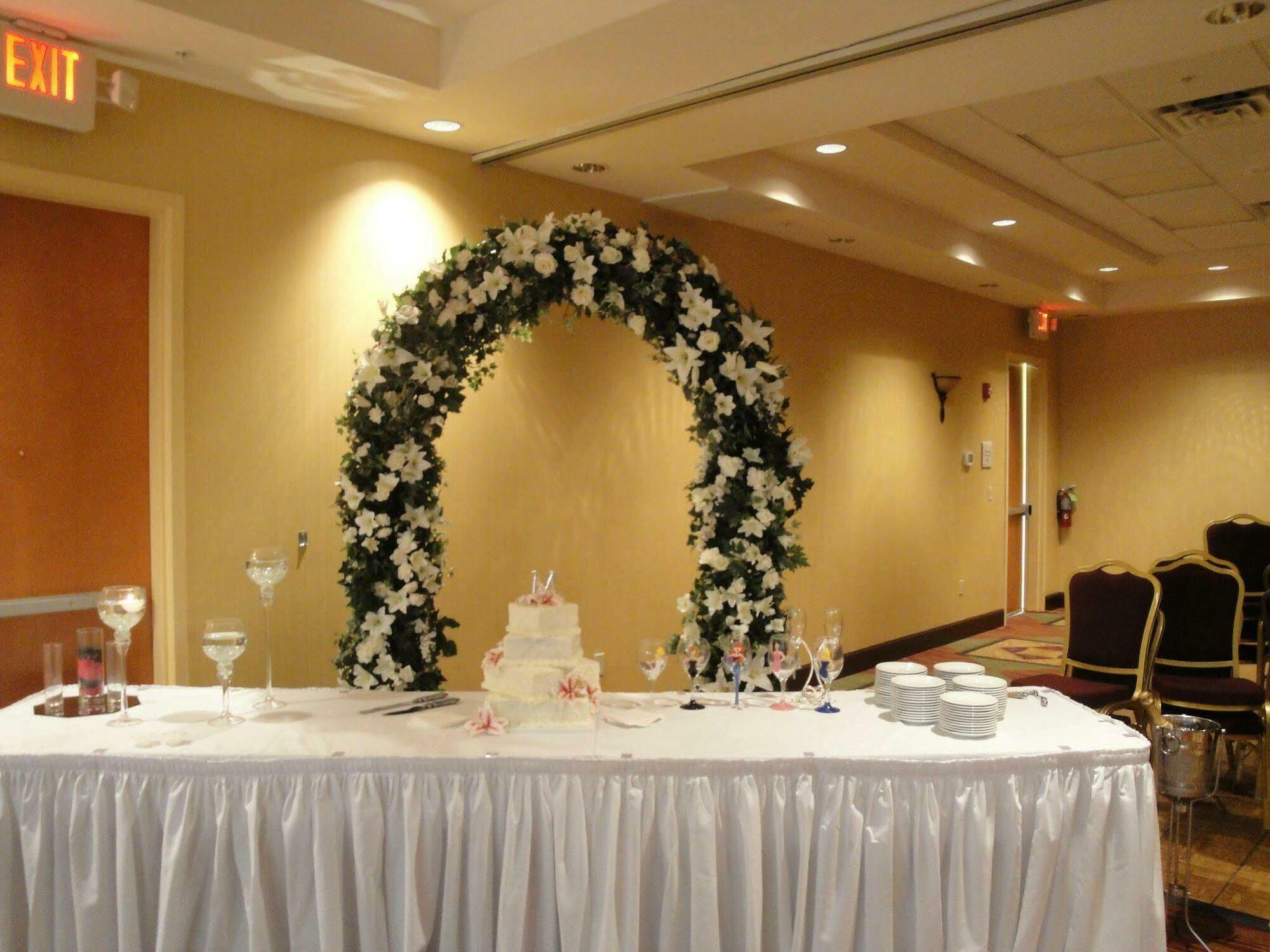 Hilton Garden Inn Odessa Restoran gambar